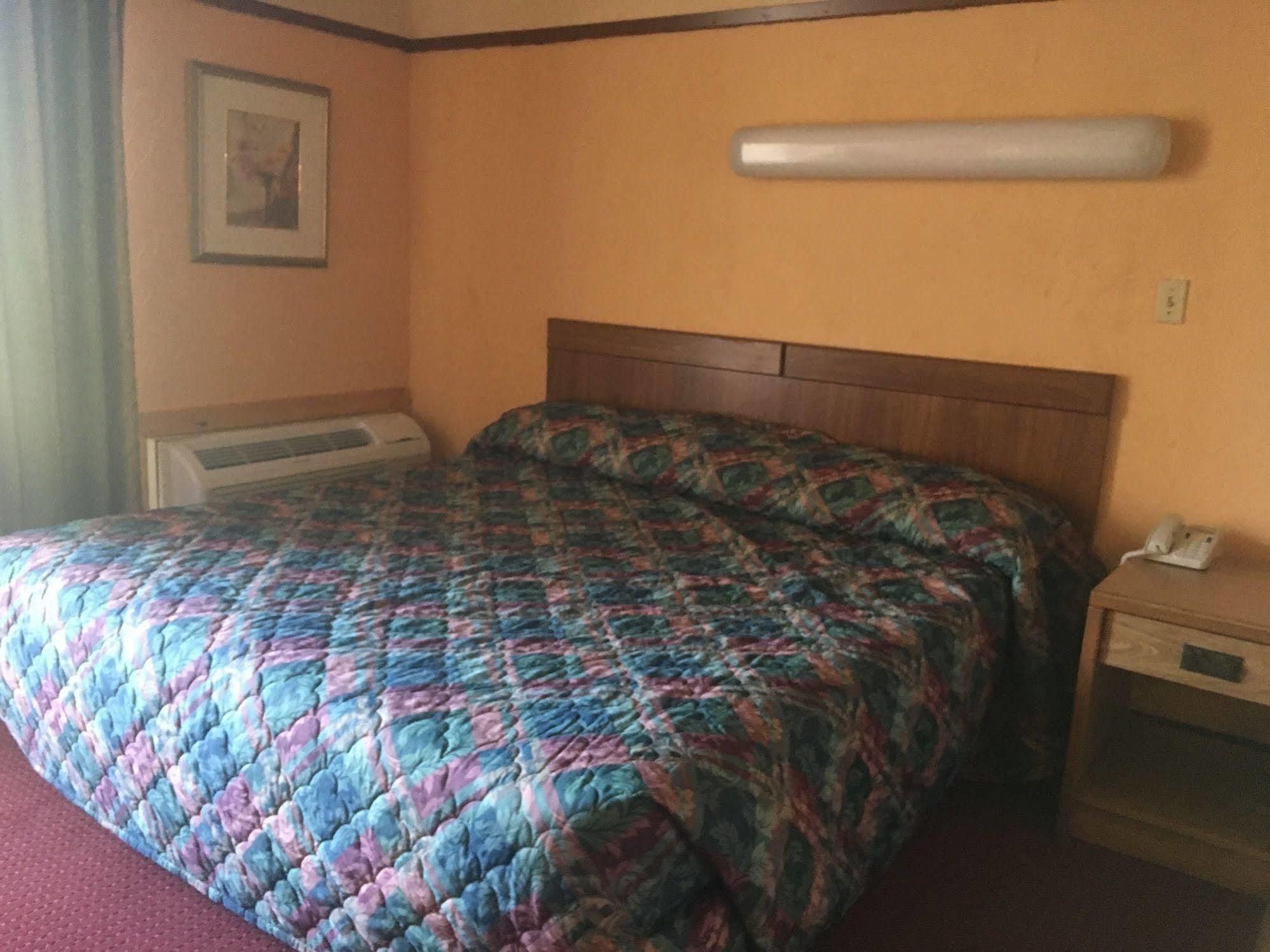 West Side Inn Kingsport Buitenkant foto